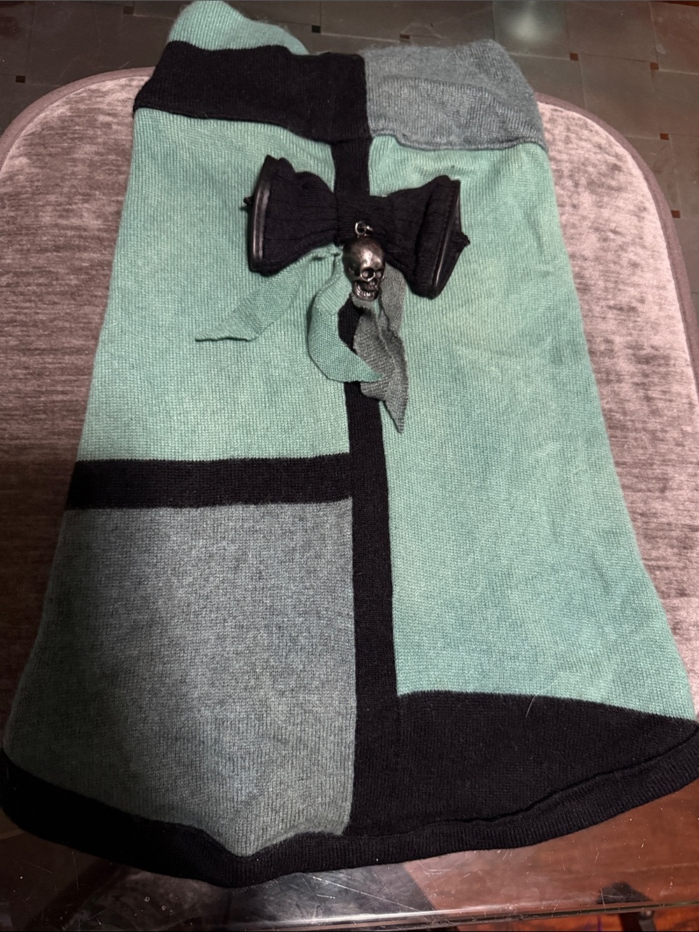 Mint Green & Black Knit Dog Sweater with Skull Toggle 100%Cashmere,very Strechy